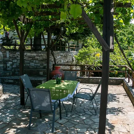 Archontiko Merylins Pinakates Pelion Villa Pinakátai